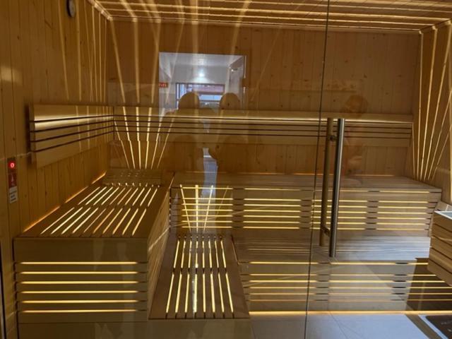 Olymp 114 I 120 Z Basenem, Sauna I Jacuzzi W Cenie Kołobrzeg Exteriör bild