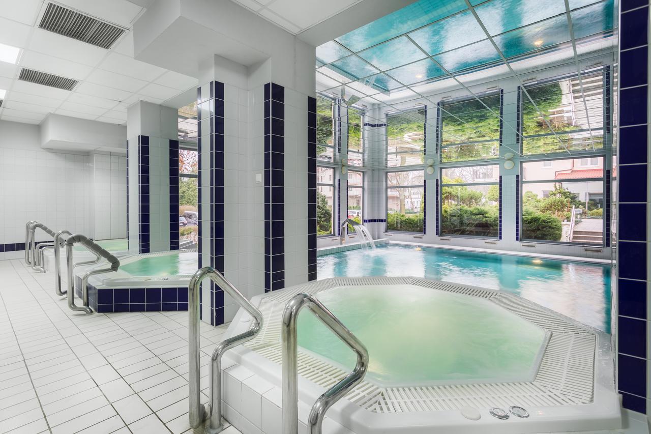 Olymp 114 I 120 Z Basenem, Sauna I Jacuzzi W Cenie Kołobrzeg Exteriör bild