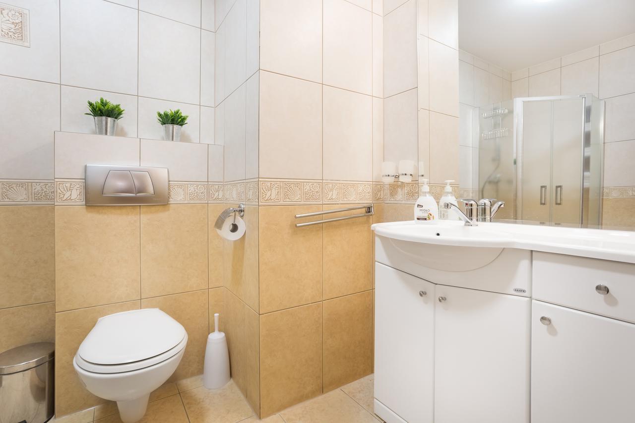 Olymp 114 I 120 Z Basenem, Sauna I Jacuzzi W Cenie Kołobrzeg Exteriör bild